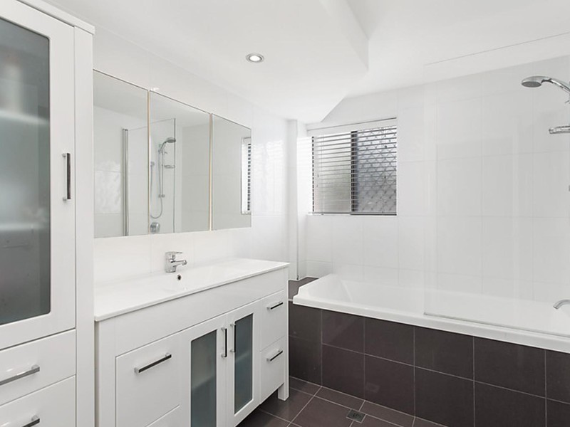 1/16 Boodera Road, Palm Beach QLD 4221