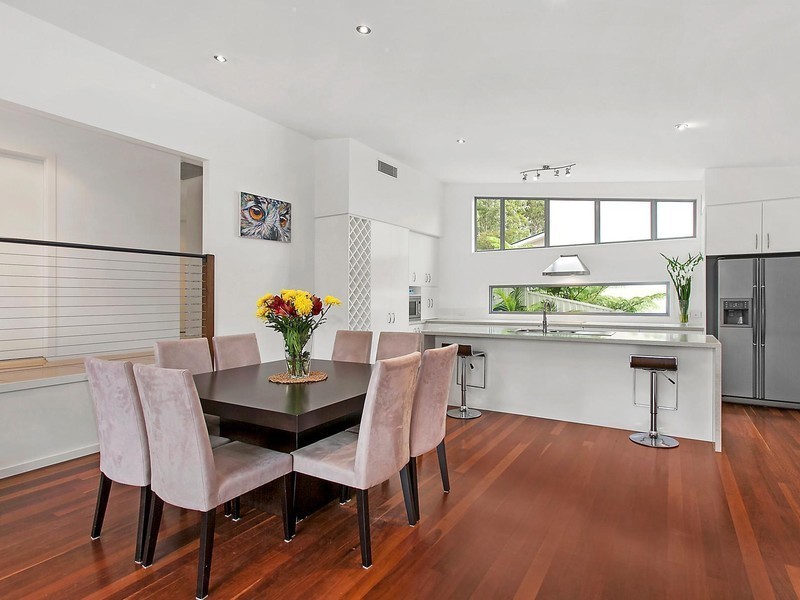 49 Sawtell Drive, Currumbin Waters QLD 4223