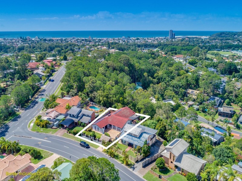 6 Doubleview Drive, Elanora QLD 4221