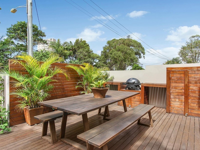 3/25 Brooke Avenue, Palm Beach QLD 4221