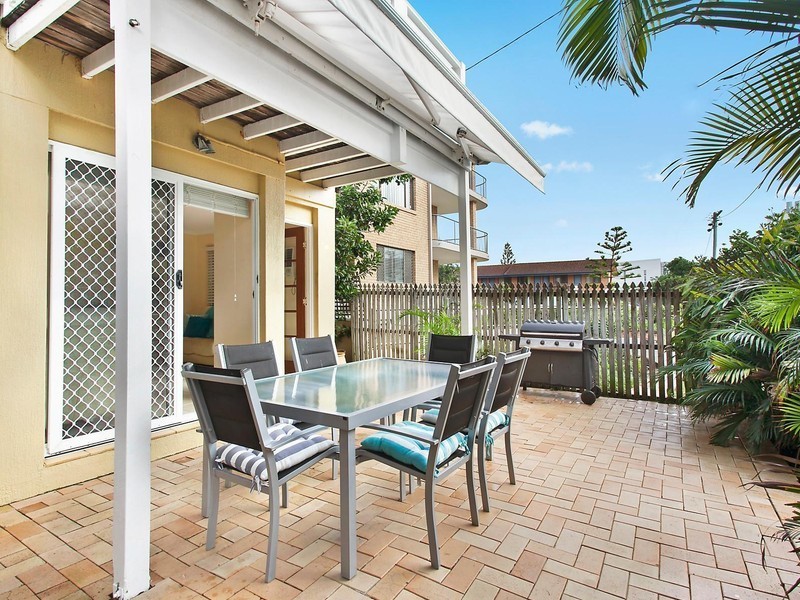 1/206 Jefferson Lane, Palm Beach QLD 4221