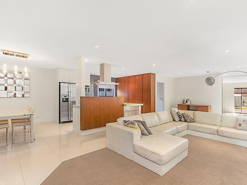 66 Philippine Parade, Palm Beach QLD 4221