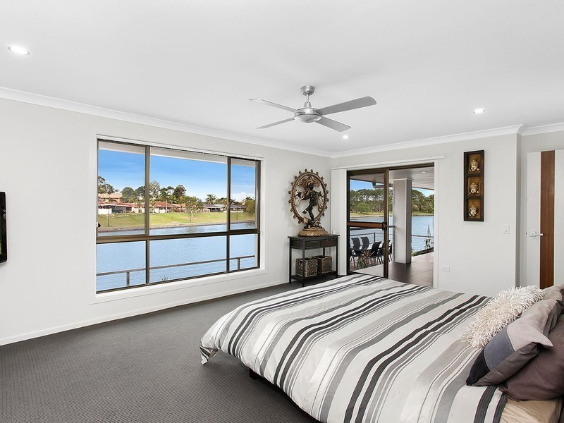 83 Murtha Drive, Elanora QLD 4221