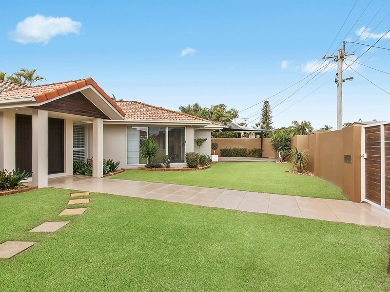 149 Tahiti Avenue, Palm Beach QLD 4221
