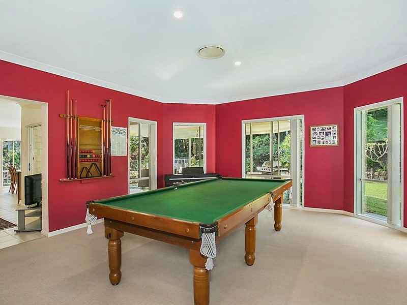 2 Dungogie Drive, Tallebudgera QLD 4228