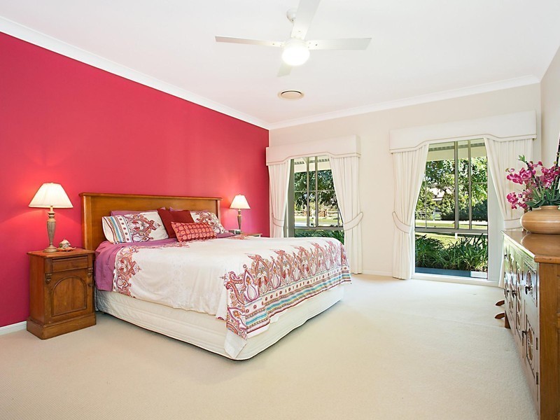 2 Dungogie Drive, Tallebudgera QLD 4228