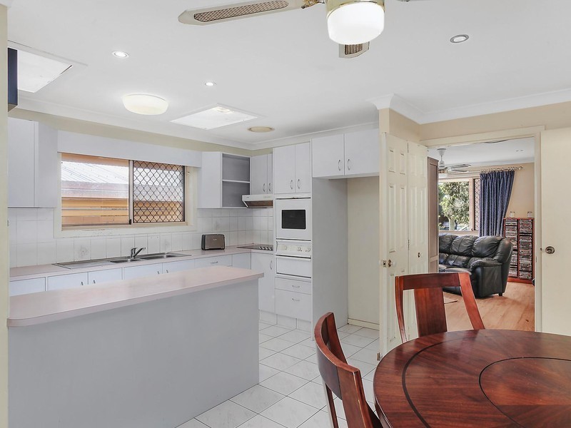 34 Sixth Avenue, Palm Beach QLD 4221