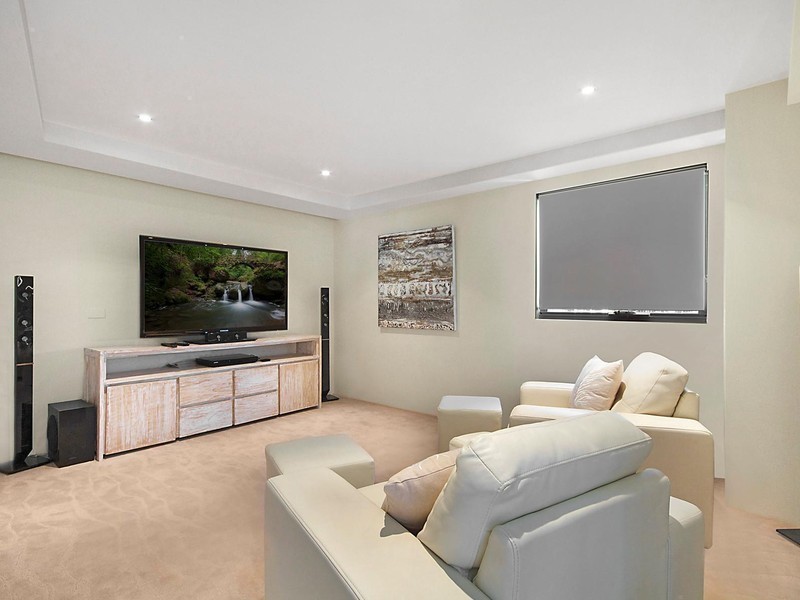 10/16 Eden Avenue, Coolangatta QLD 4225