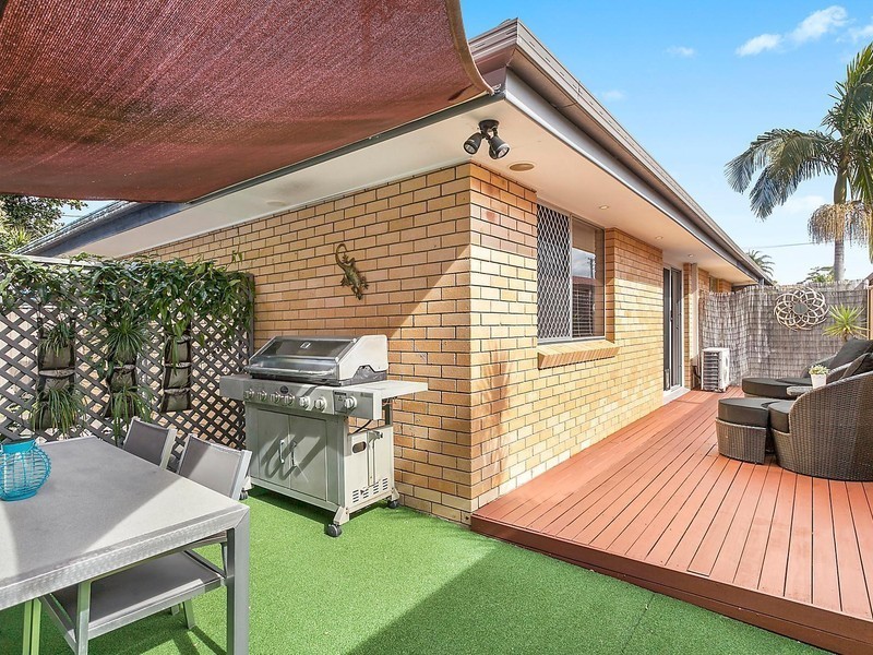 3/9 Molucca Avenue, Palm Beach QLD 4221