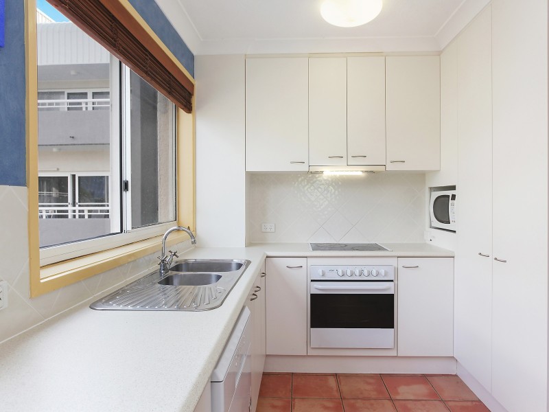 27/14 Jefferson Lane, Palm Beach QLD 4221