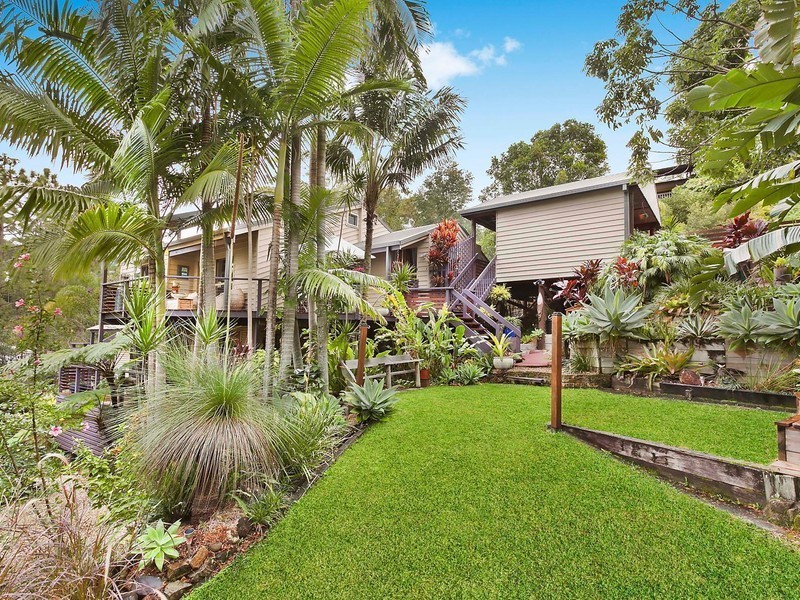 19 Attadale Court, Elanora QLD 4221