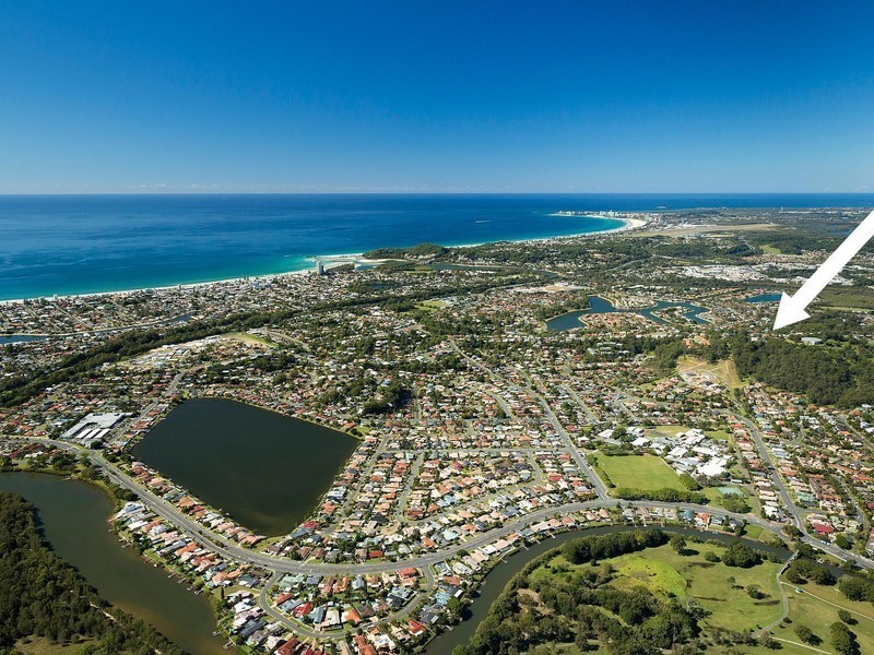 19 Attadale Court, Elanora QLD 4221