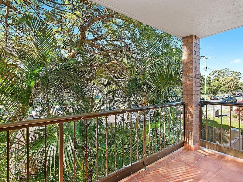 4/66 Sarawak Avenue, Palm Beach QLD 4221