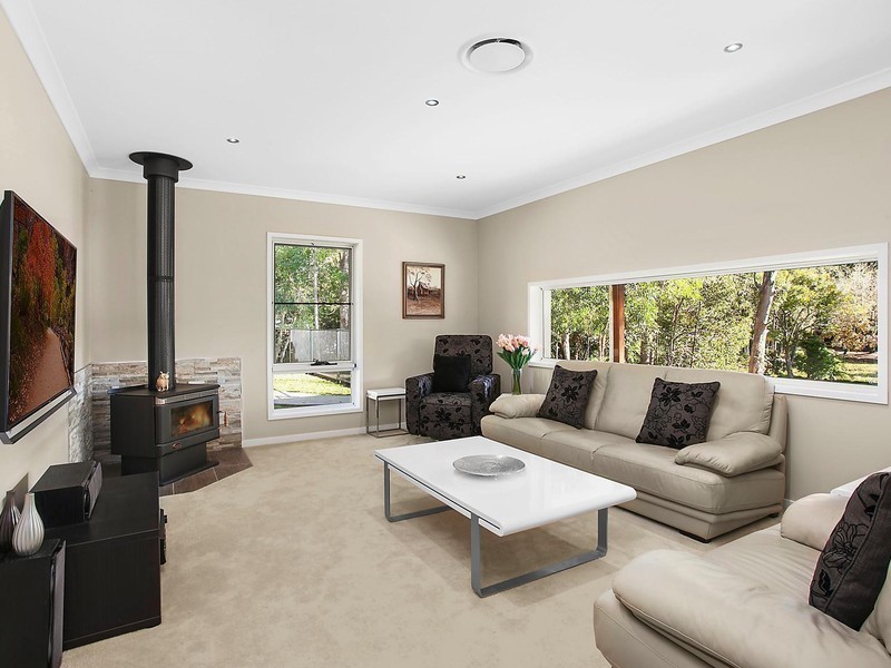 55 Coorabin Court, Tallebudgera QLD 4228