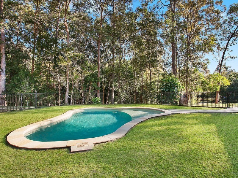 55 Coorabin Court, Tallebudgera QLD 4228