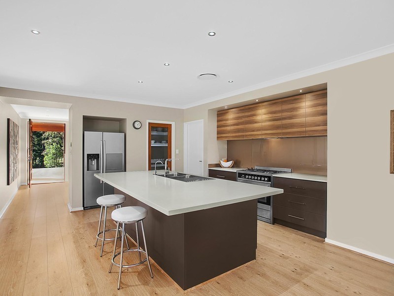 55 Coorabin Court, Tallebudgera QLD 4228