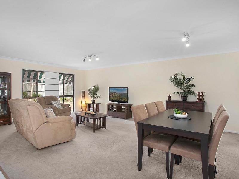 16 Mackay Place, Burleigh Waters QLD 4220