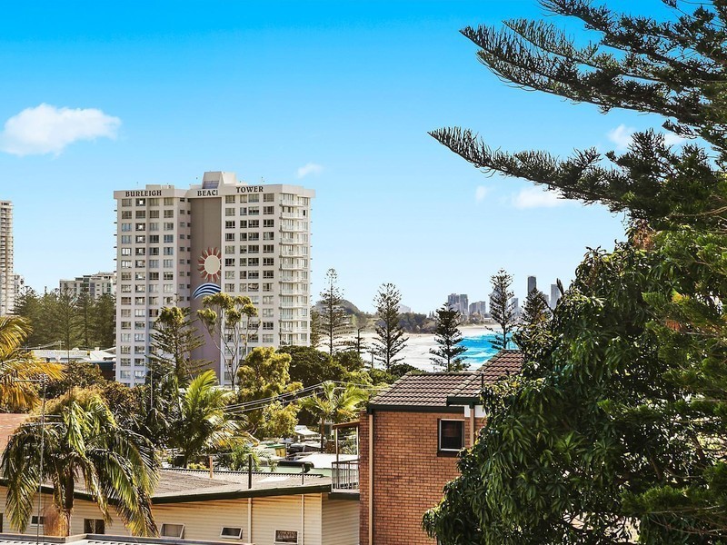 5/5 George Street East, Burleigh Heads QLD 4220