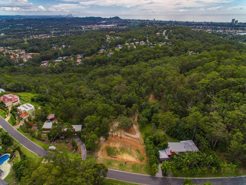 5 Buckingham Way, Elanora QLD 4221