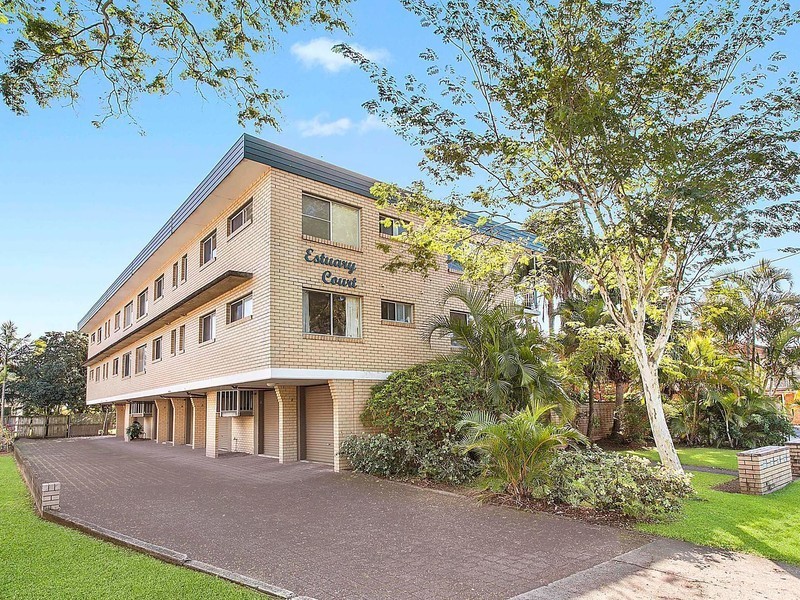 4/54 Sarawak Avenue, Palm Beach QLD 4221