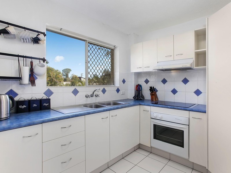 4/54 Sarawak Avenue, Palm Beach QLD 4221