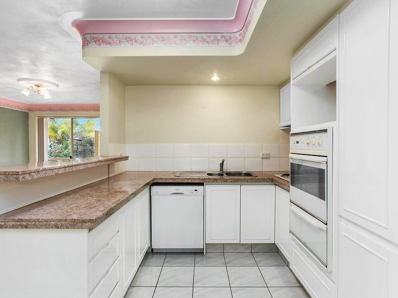 4/10 Cupania Place, Elanora QLD 4221