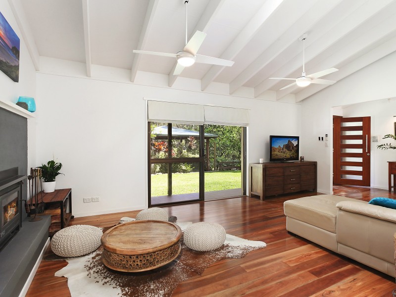 6 Tyalla Court, Tallebudgera QLD 4228