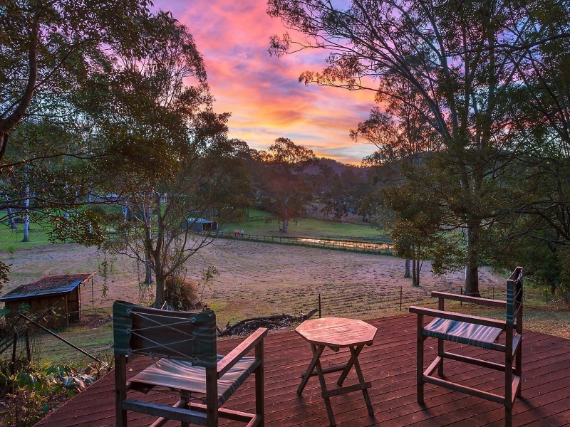 6 Tyalla Court, Tallebudgera QLD 4228