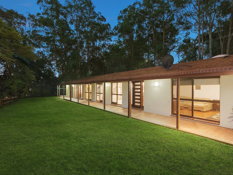 6 Tyalla Court, Tallebudgera QLD 4228