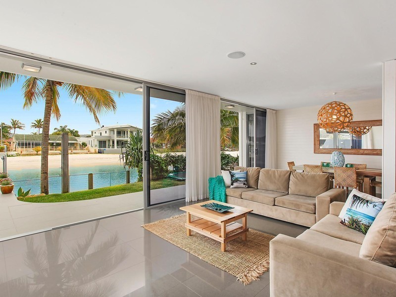 1/19 Barracuda Court, Palm Beach QLD 4221