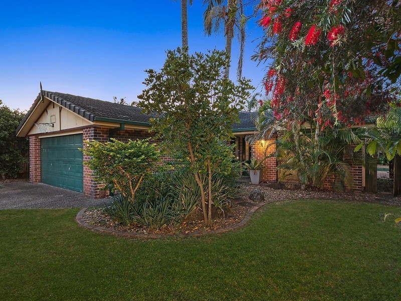 53 Chippendale Crescent, Currumbin Waters QLD 4223