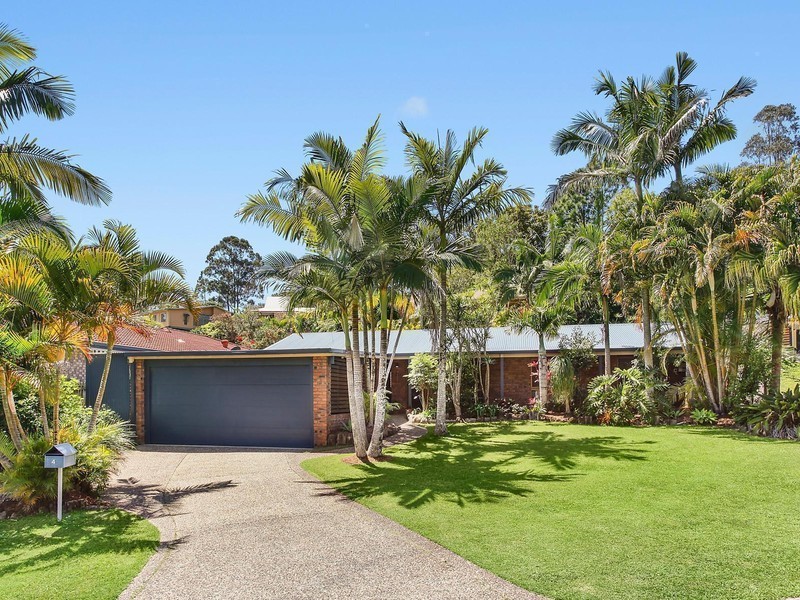 4 Wickepin Court, Elanora QLD 4221