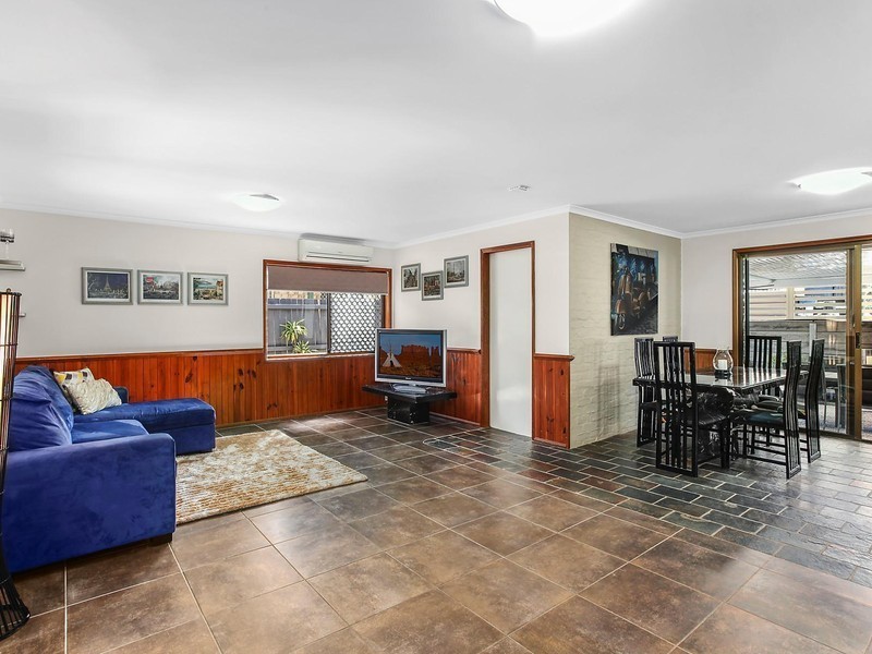 4 Wickepin Court, Elanora QLD 4221