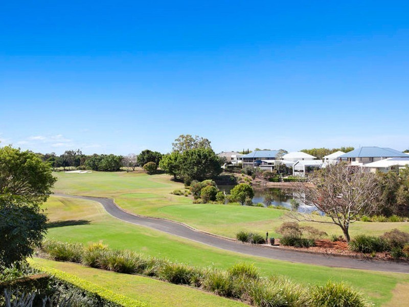 8/901 Medinah Avenue, Robina QLD 4226