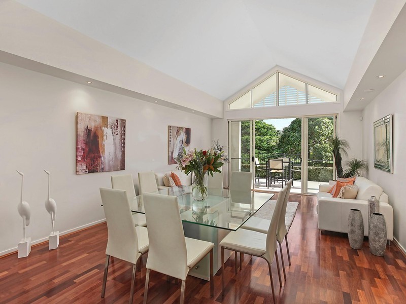 184 Easthill Drive, Robina QLD 4226