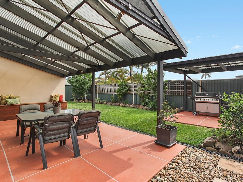 9 Bali Avenue, Palm Beach QLD 4221