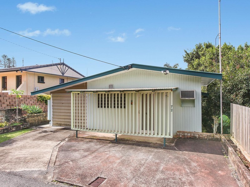 27 Kent Street, Coolangatta QLD 4225