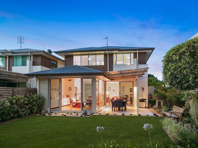 705 North Hill Drive, Robina QLD 4226