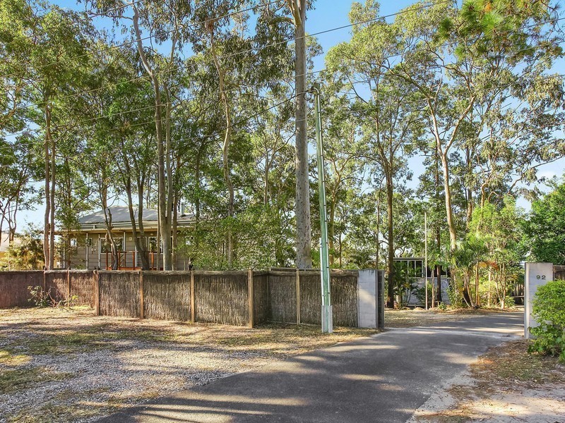 90 Simpsons Road, Currumbin Waters QLD 4223