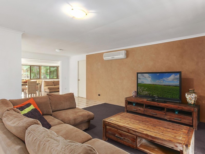 90 West Burleigh Road, Burleigh Heads QLD 4220