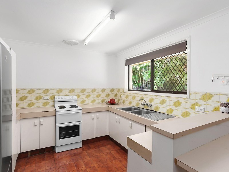 90 West Burleigh Road, Burleigh Heads QLD 4220