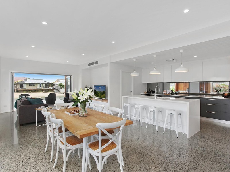 1/22 Marlin Court, Palm Beach QLD 4221