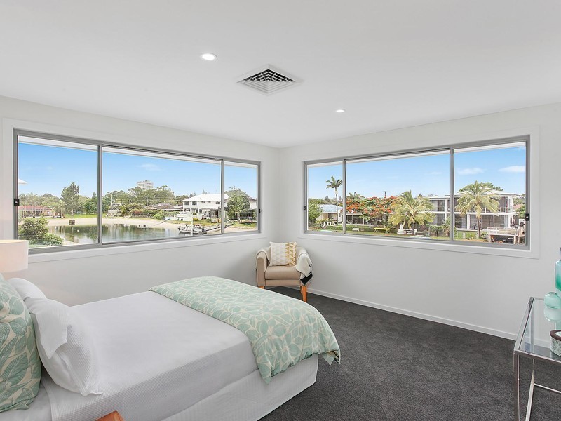 1/22 Marlin Court, Palm Beach QLD 4221