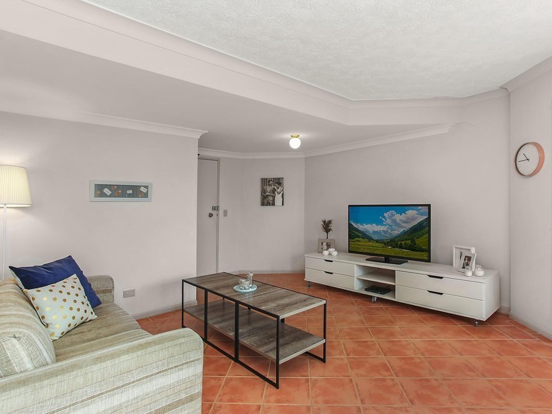 5/7 Twenty Seventh Avenue, Palm Beach QLD 4221