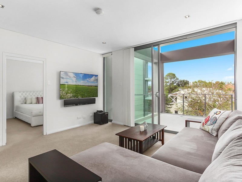 303/22 Ben Lexcen Place, Robina QLD 4226