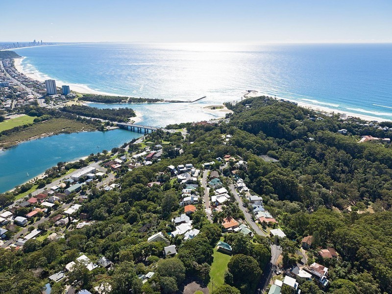 7 Sellin Place, Currumbin Waters QLD 4223