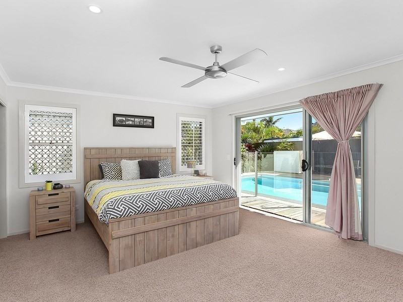 3 Satinwood Place, Palm Beach QLD 4221
