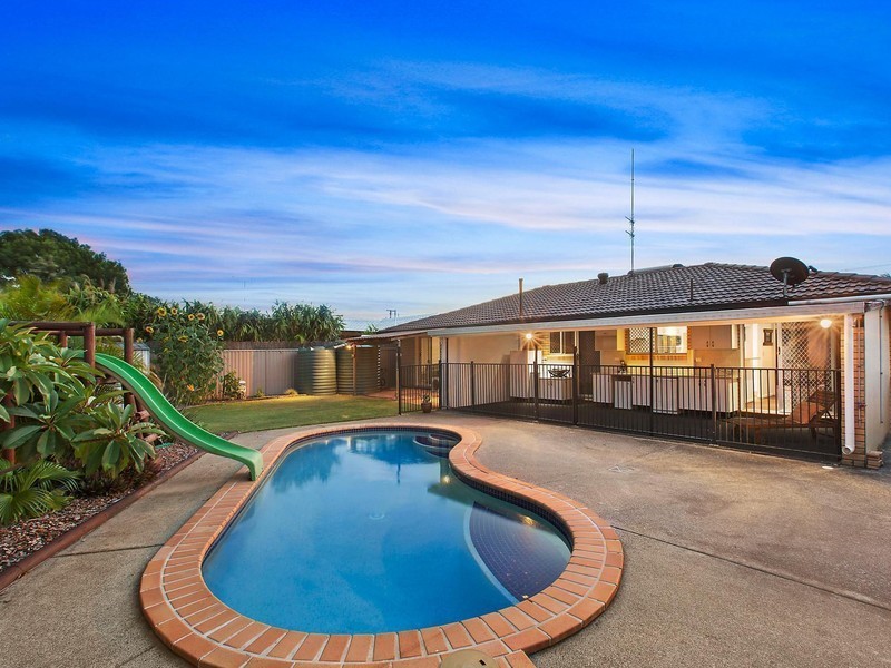 14 Illaroo Street, Palm Beach QLD 4221