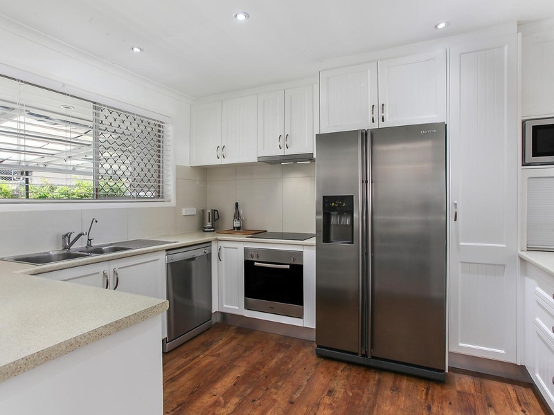 14 Illaroo Street, Palm Beach QLD 4221