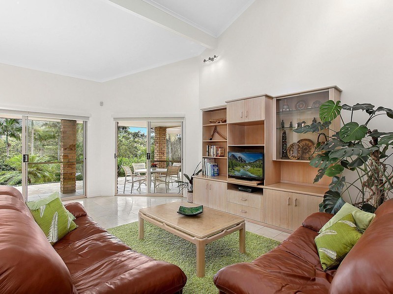 64 Golden Valley Road, Tallebudgera Valley QLD 4228